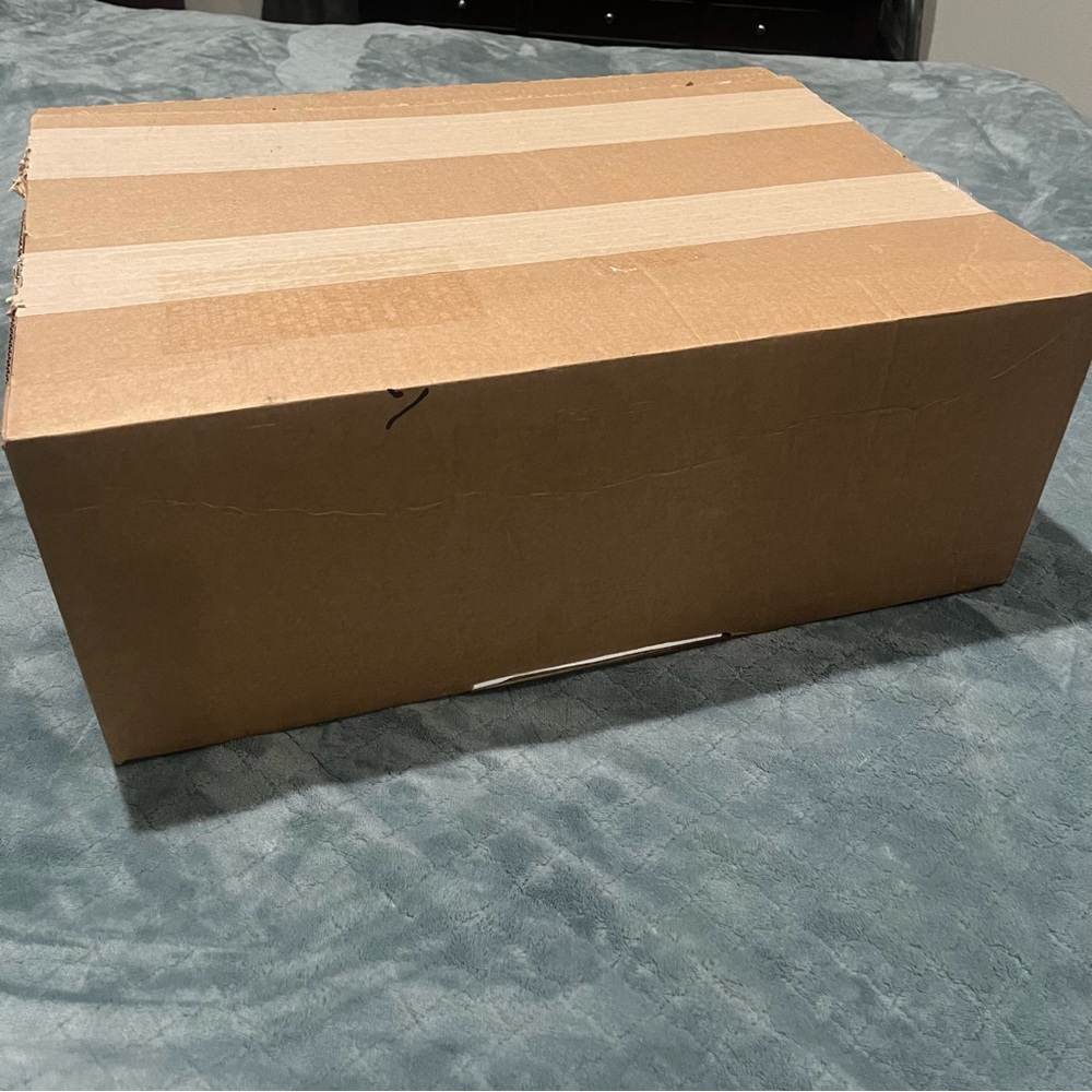 Louis Vuitton large discreet shipping Orange Box‎ - Picture 7 of 12
